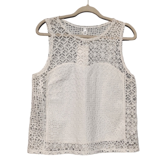 RVCA NWT Lion Eyes White Tank Top from Buckle Size Large Lightweight Beachy - Picture 4 of 16